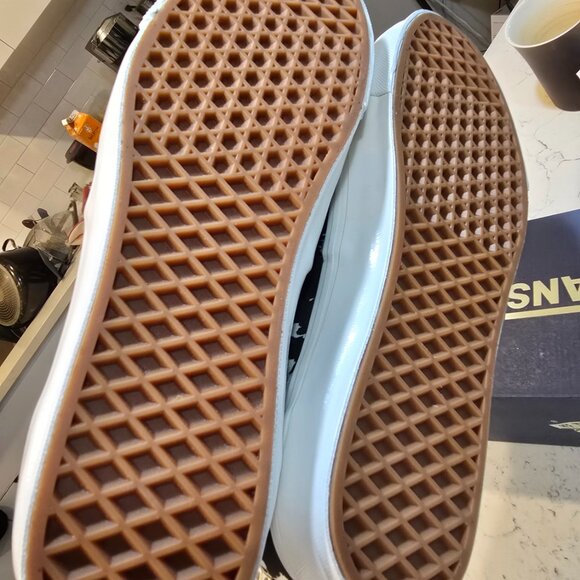 Vans Premium Cow Authentic Authentic 44 Unisex Fashion Shoes VN000EBNBPT1 10.5 - Picture 8 of 14